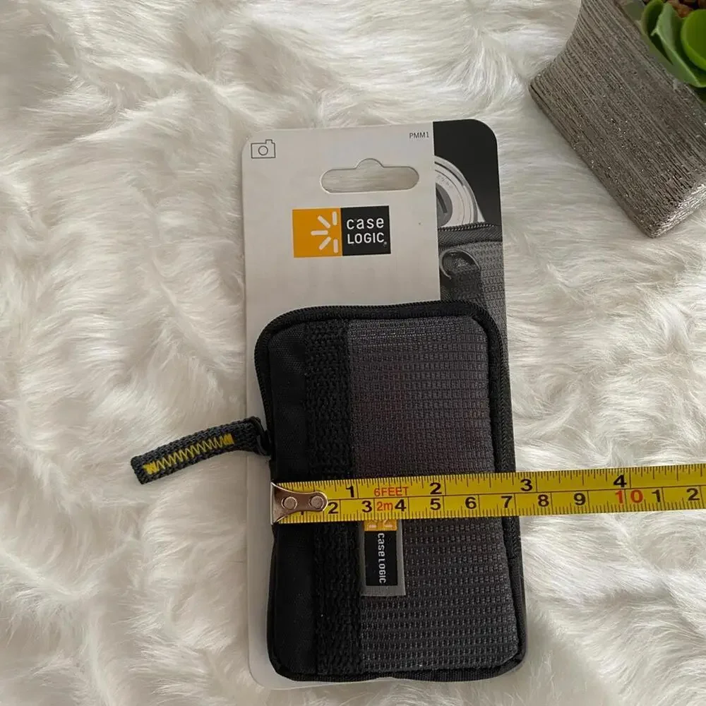 Case Logic Compact Travel Bag with Zipper Closure